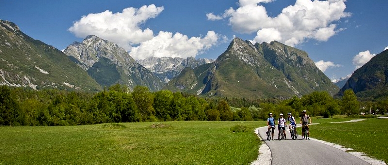 It leads past the Virje and Boka waterfalls, along the emerald beauty Soča, through the confluence and gorges of rivers Soča and Koritnica, and past the Bovec airport and the World War I Outdoor Museum. All along the way, this trail allows you to admire the Julian Mountains like Mt. Kanin, Mt. Rombon and also Mt. Triglav.